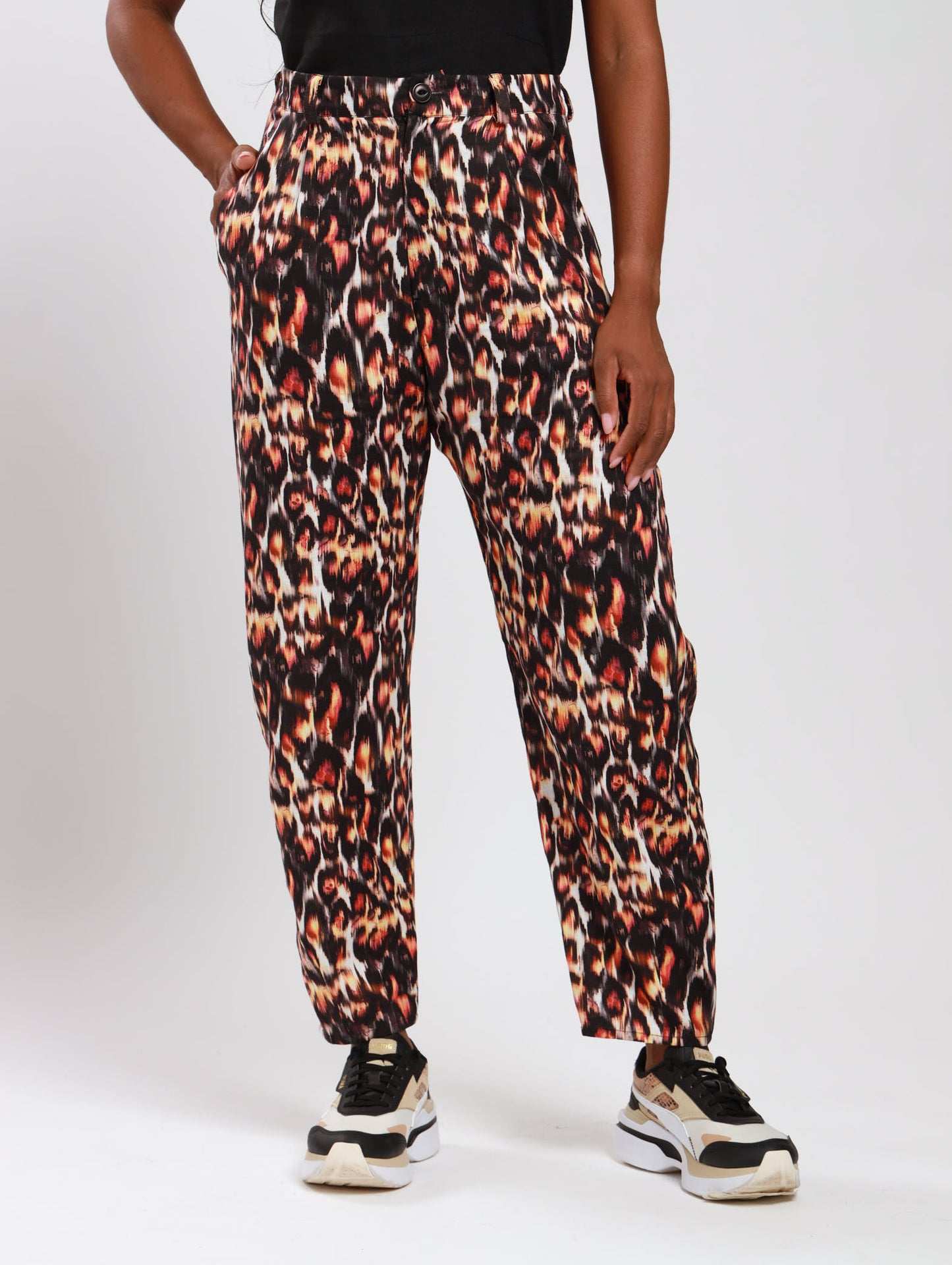 TAPERED PANTS / ANIMAL SKIN